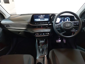 Used Hyundai BAYON 2024 for sale - 76188140: Photo
