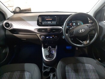 Used Hyundai i10 2024 for sale - 75633766: Photo