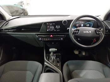 Used Kia Niro 2023 for sale - 79455125: Photo
