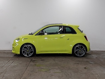 Used Abarth 500 2024 for sale - 79291204: Photo