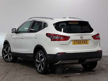 Used Nissan Qashqai 2018 for sale - 76639436: Photo