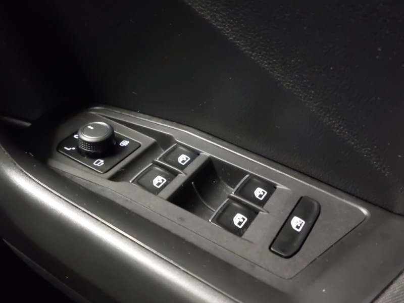 Used Volkswagen T-Roc 2019 for sale - 77922491: Photo 18