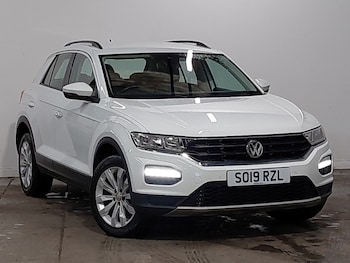Used Volkswagen T-Roc 2019 for sale - 77922491: Photo