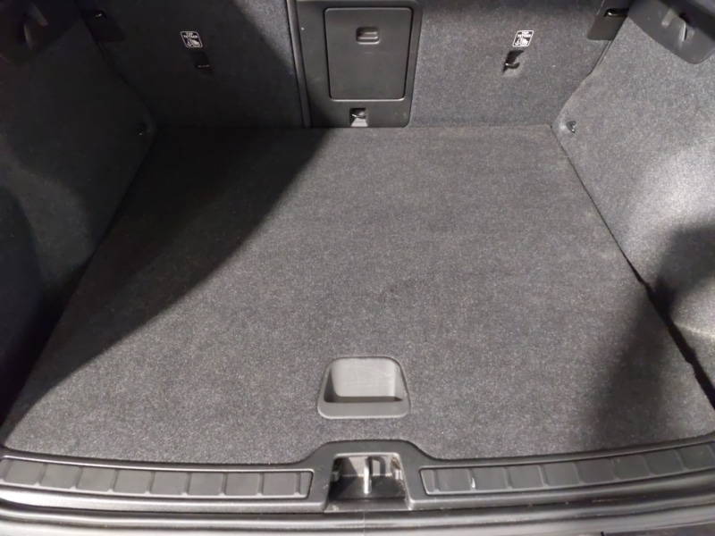 Used Volvo XC40 2021 for sale - 76343473: Photo 8