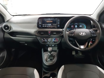 Used Hyundai i10 2025 for sale - 79120486: Photo