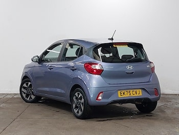 Used Hyundai i10 2025 for sale - 79120486: Photo