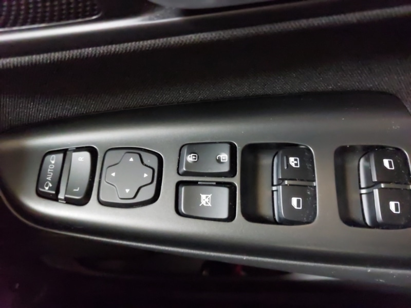 Used Hyundai KONA 2023 for sale - 76134852: Photo 19