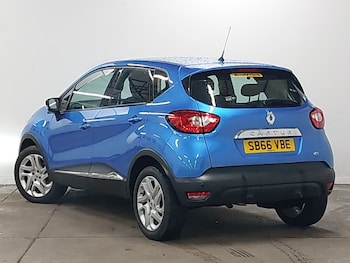 Used Renault Captur 2016 for sale - 77141585: Photo