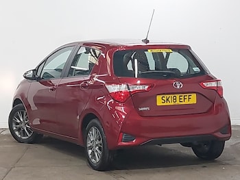 Used Toyota Yaris 2018 for sale - 79243048: Photo