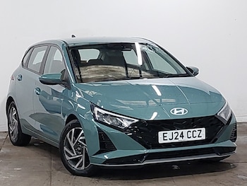 Used Hyundai i20 2024 for sale - 79332675: Photo
