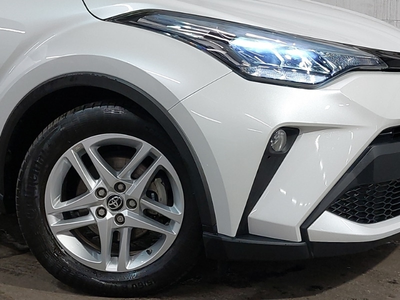 Used Toyota C-HR 2023 for sale - 77404897: Photo 9