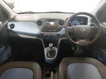 Used Hyundai i10 2015 for sale - 79343346: Photo