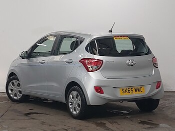 Used Hyundai i10 2015 for sale - 79343346: Photo