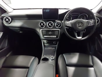 Used Mercedes-Benz A-Class 2017 for sale - 77651991: Photo