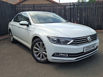 Used Volkswagen Passat 2016 for sale - 78704101: Photo