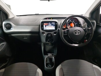 Used Toyota AYGO 2020 for sale - 78126553: Photo