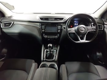 Used Nissan Qashqai 2018 for sale - 77652009: Photo