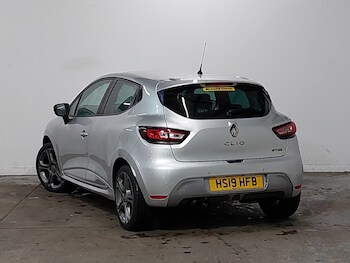 Used Renault Clio 2019 for sale - 76959122: Photo