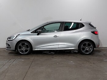 Used Renault Clio 2019 for sale - 76959122: Photo