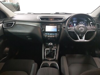 Used Nissan Qashqai 2017 for sale - 78624884: Photo