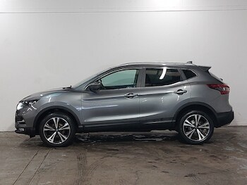 Used Nissan Qashqai 2017 for sale - 78624884: Photo