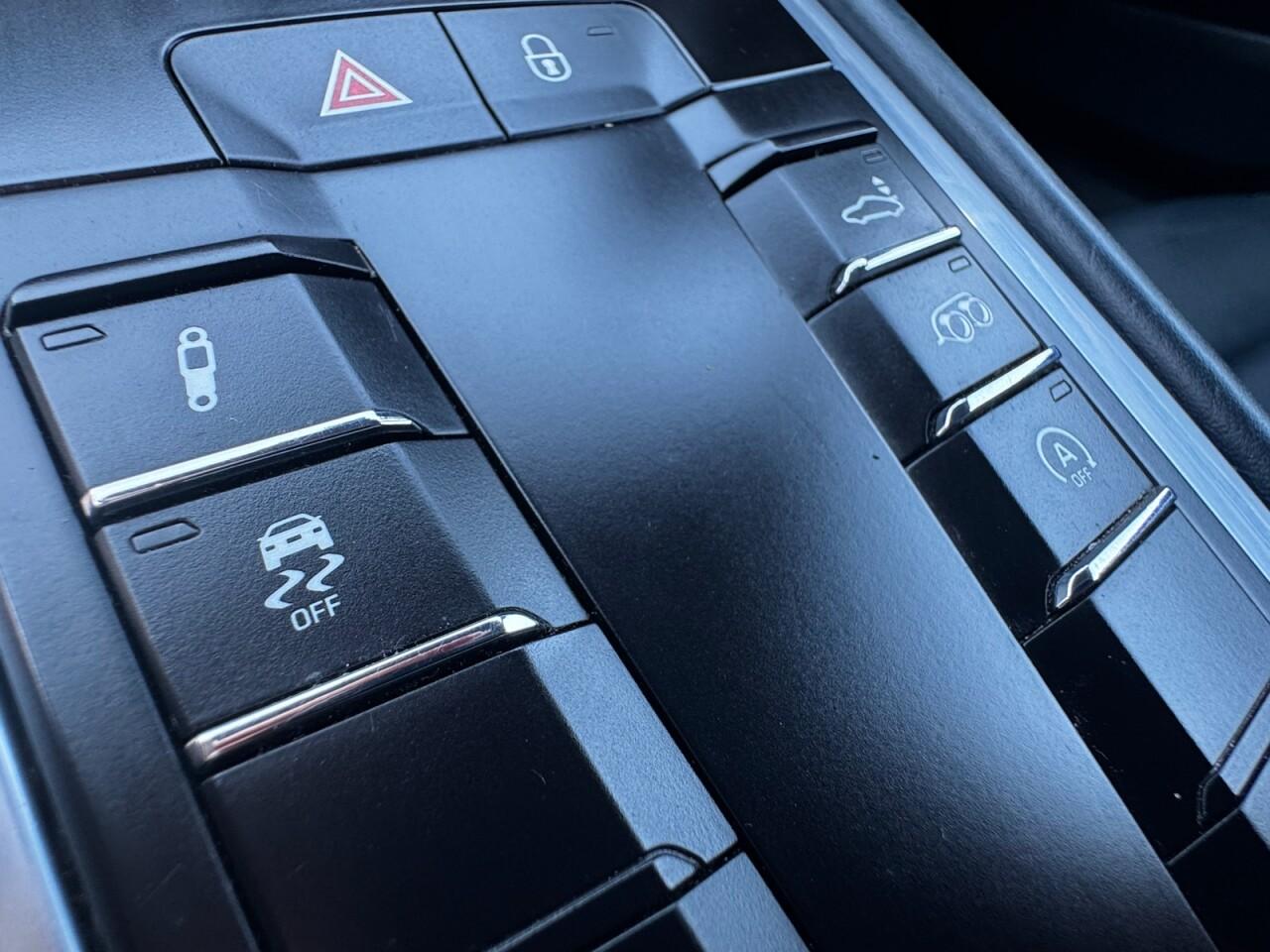 Used Porsche 911 2016 for sale - 76700610: Photo 51