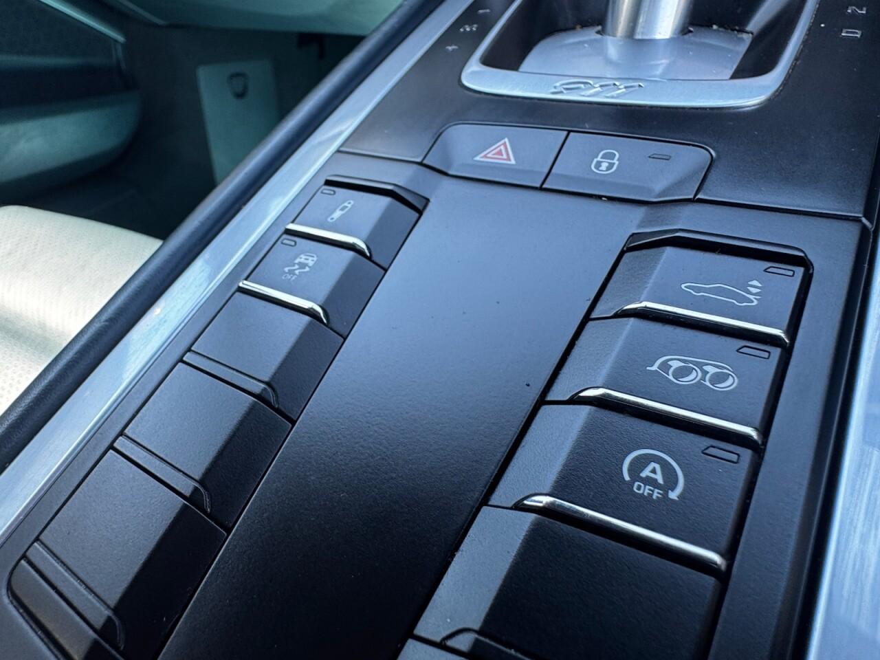 Used Porsche 911 2016 for sale - 76700610: Photo 69