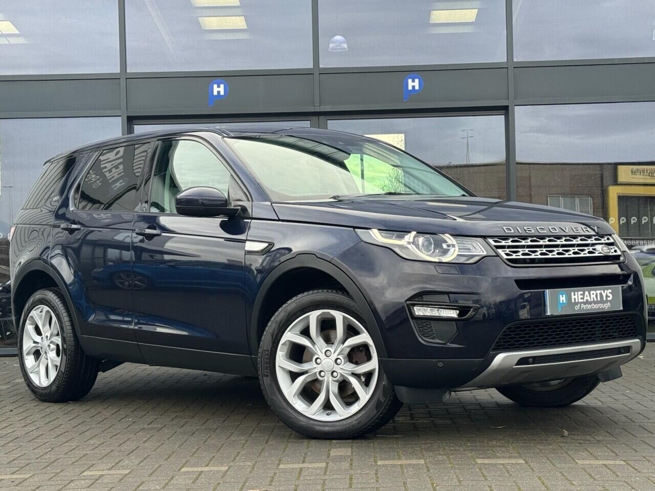 Used Land Rover Discovery Sport 2017 for sale - 77120145: Photo 1
