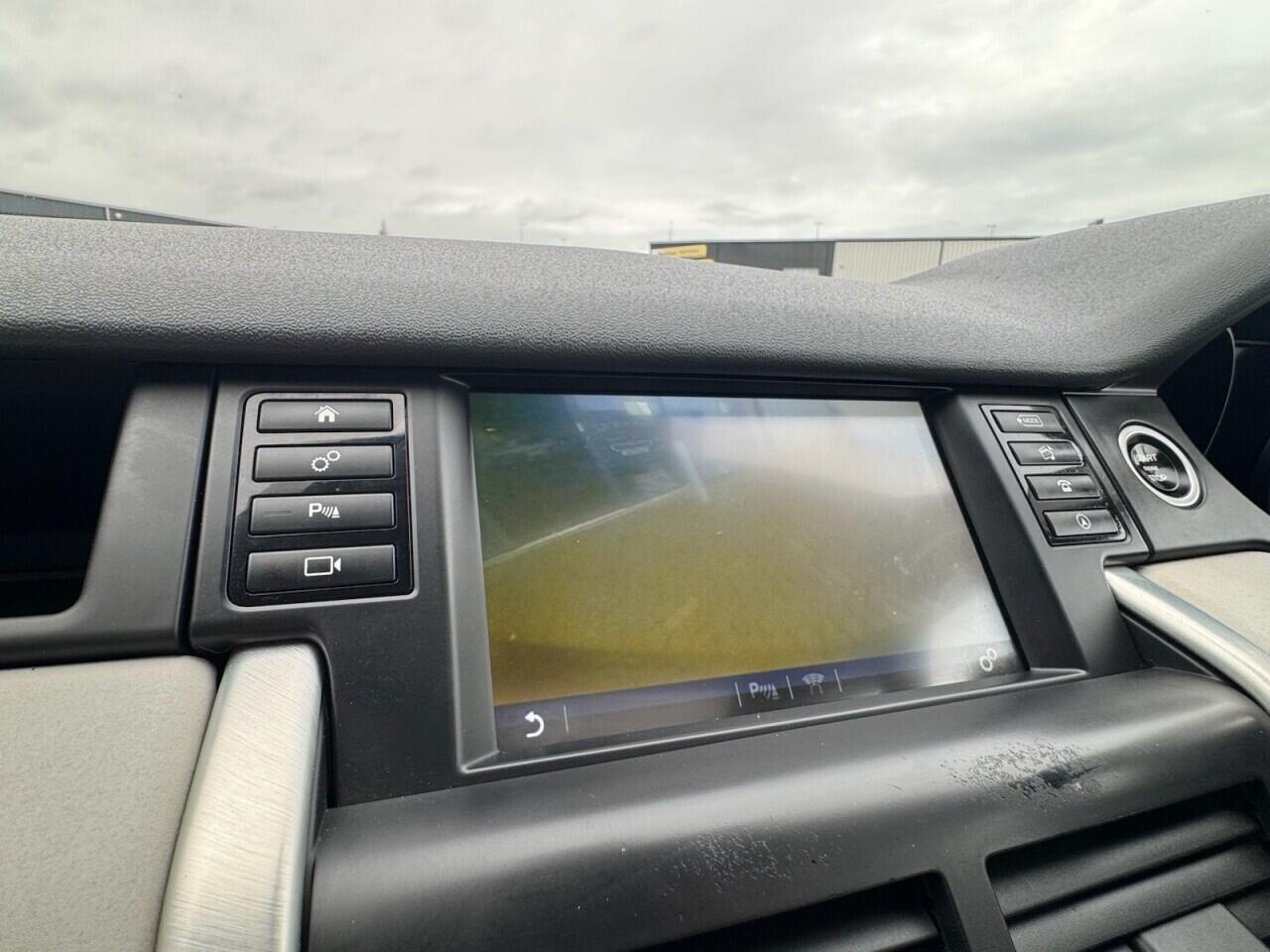 Used Land Rover Discovery Sport 2017 for sale - 77120145: Photo 43