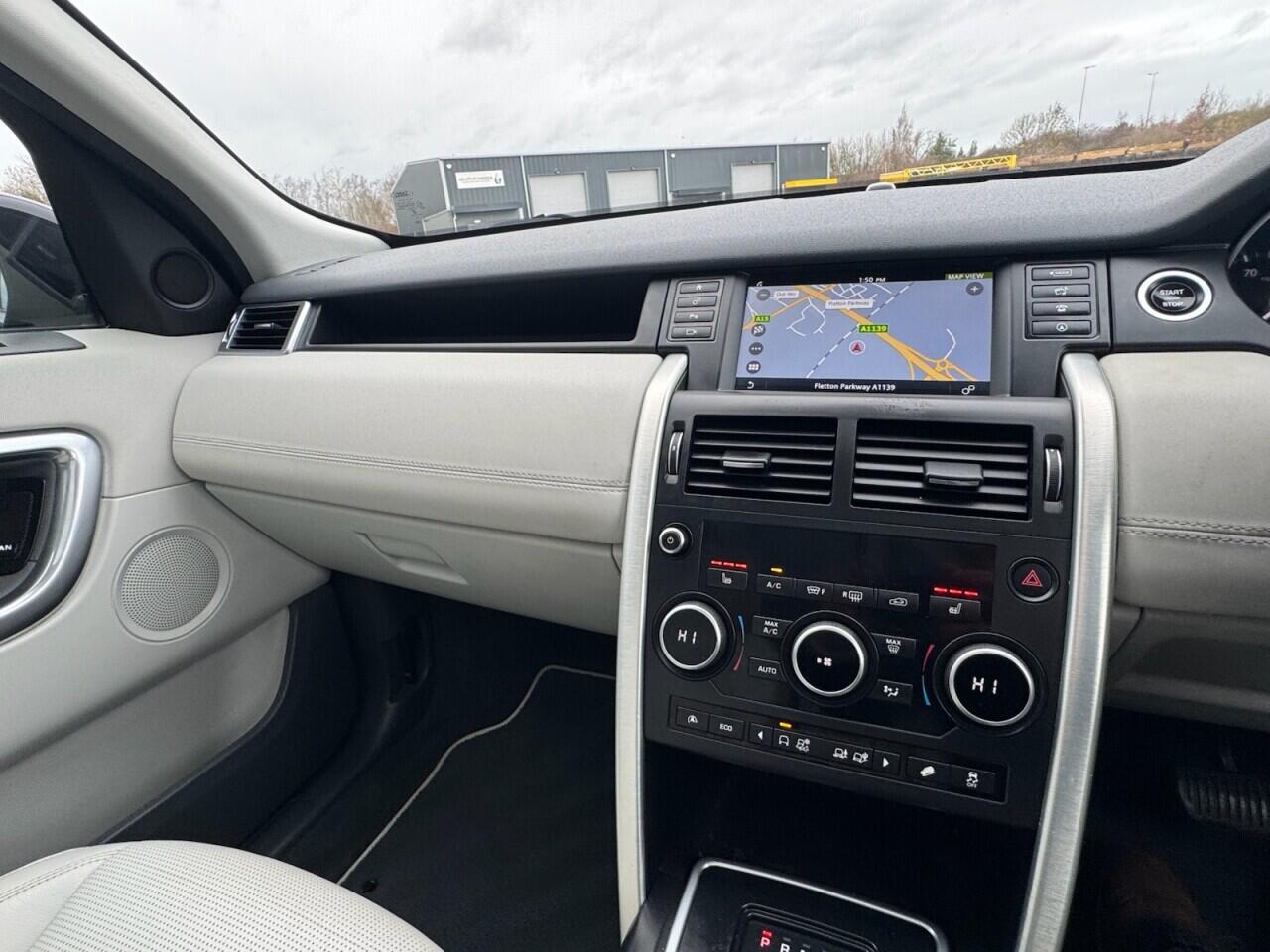 Used Land Rover Discovery Sport 2017 for sale - 77120145: Photo 67