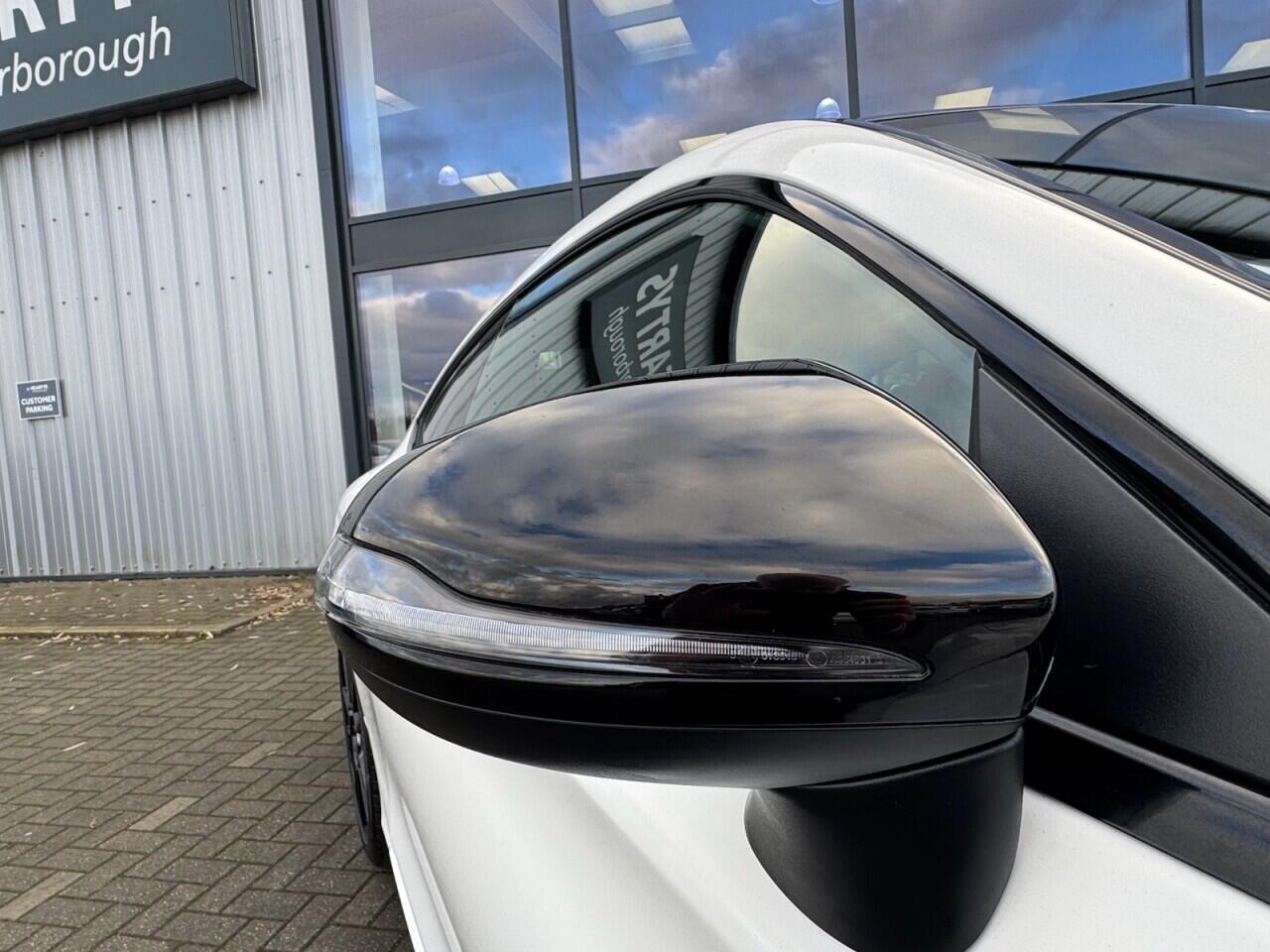 Used Mercedes-Benz C Class 2018 for sale - 76899125: Photo 34