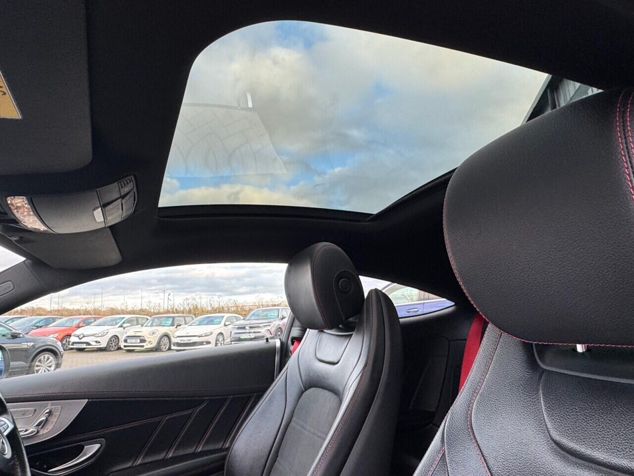 Used Mercedes-Benz C Class 2018 for sale - 76899125: Photo 40