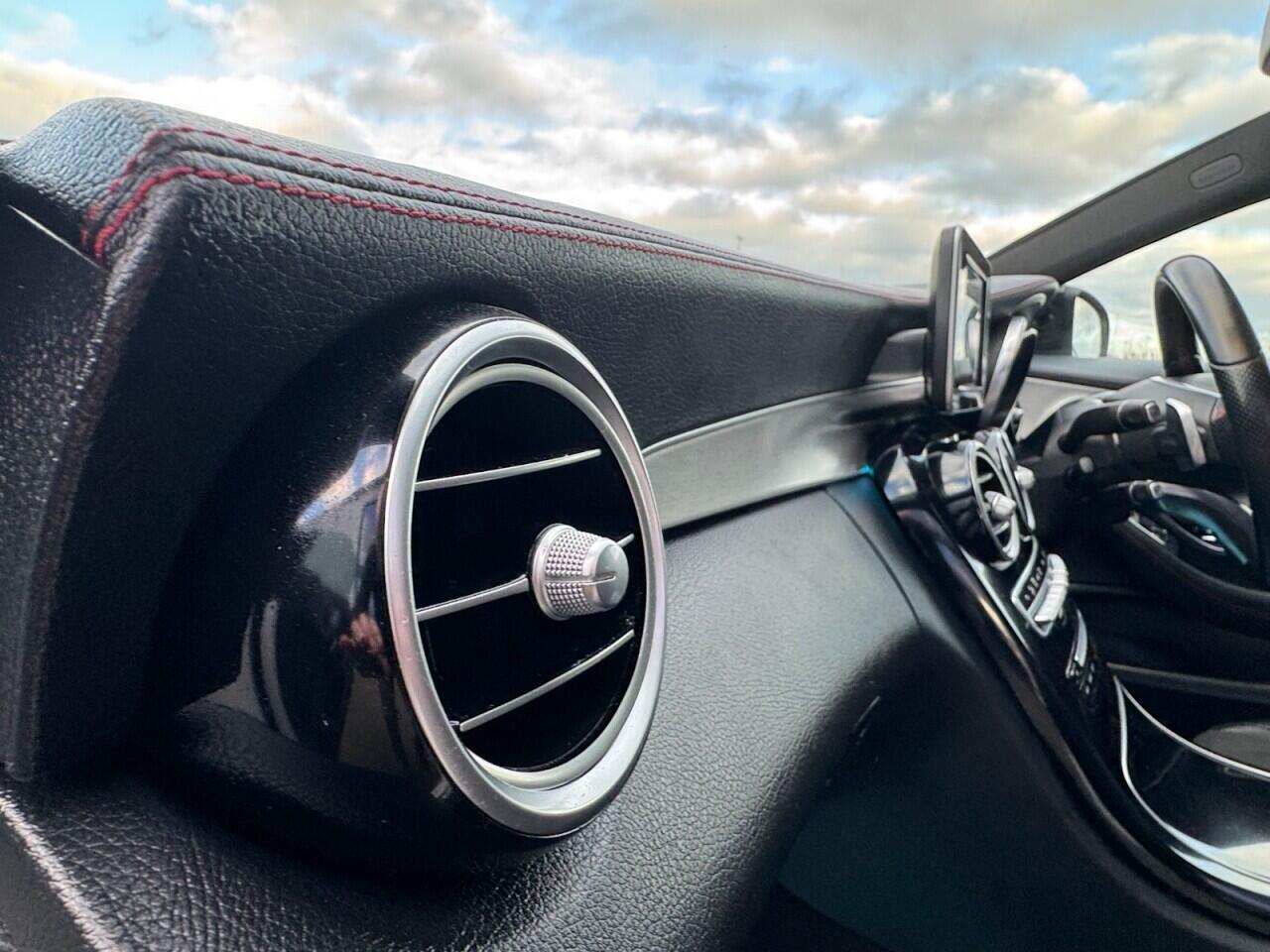 Used Mercedes-Benz C Class 2018 for sale - 76899125: Photo 50