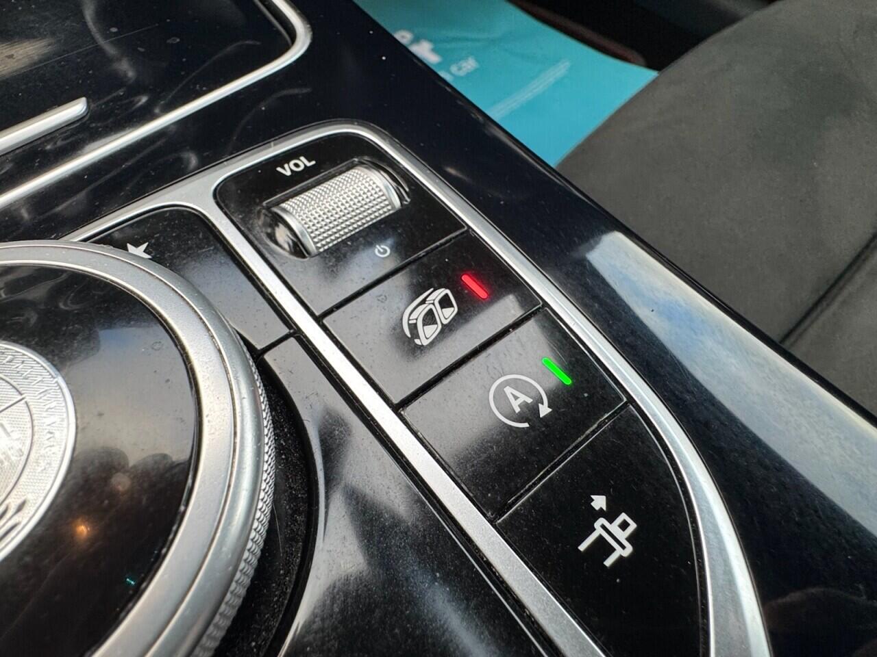 Used Mercedes-Benz C Class 2018 for sale - 76899125: Photo 53