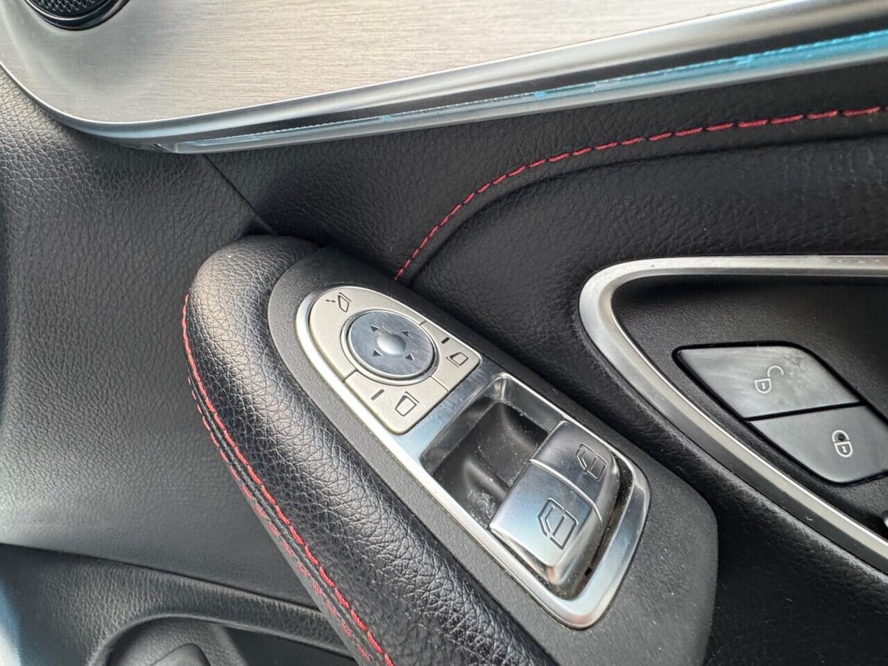 Used Mercedes-Benz C Class 2018 for sale - 76899125: Photo 60