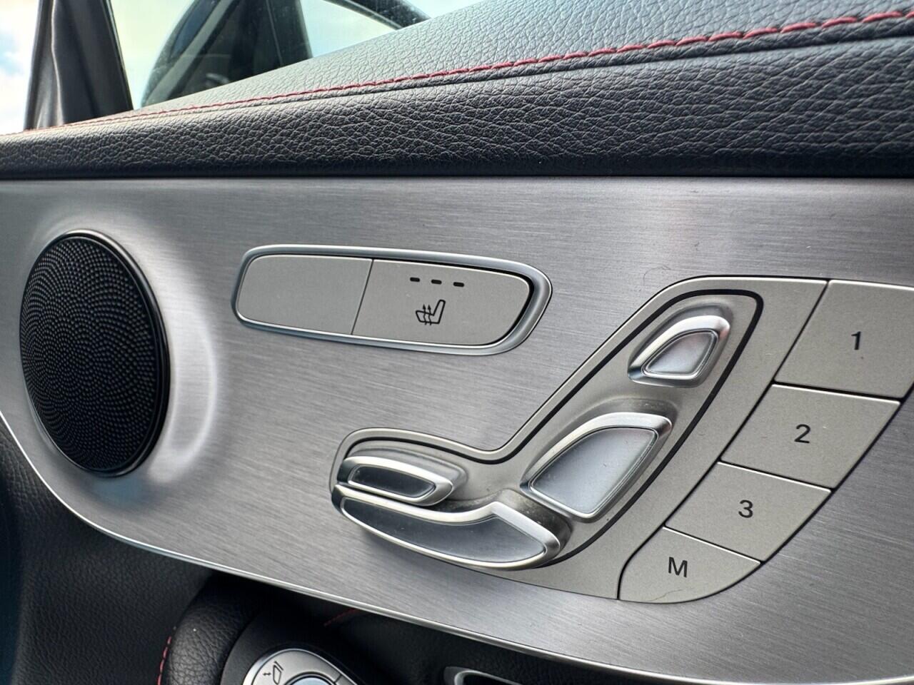 Used Mercedes-Benz C Class 2018 for sale - 76899125: Photo 61