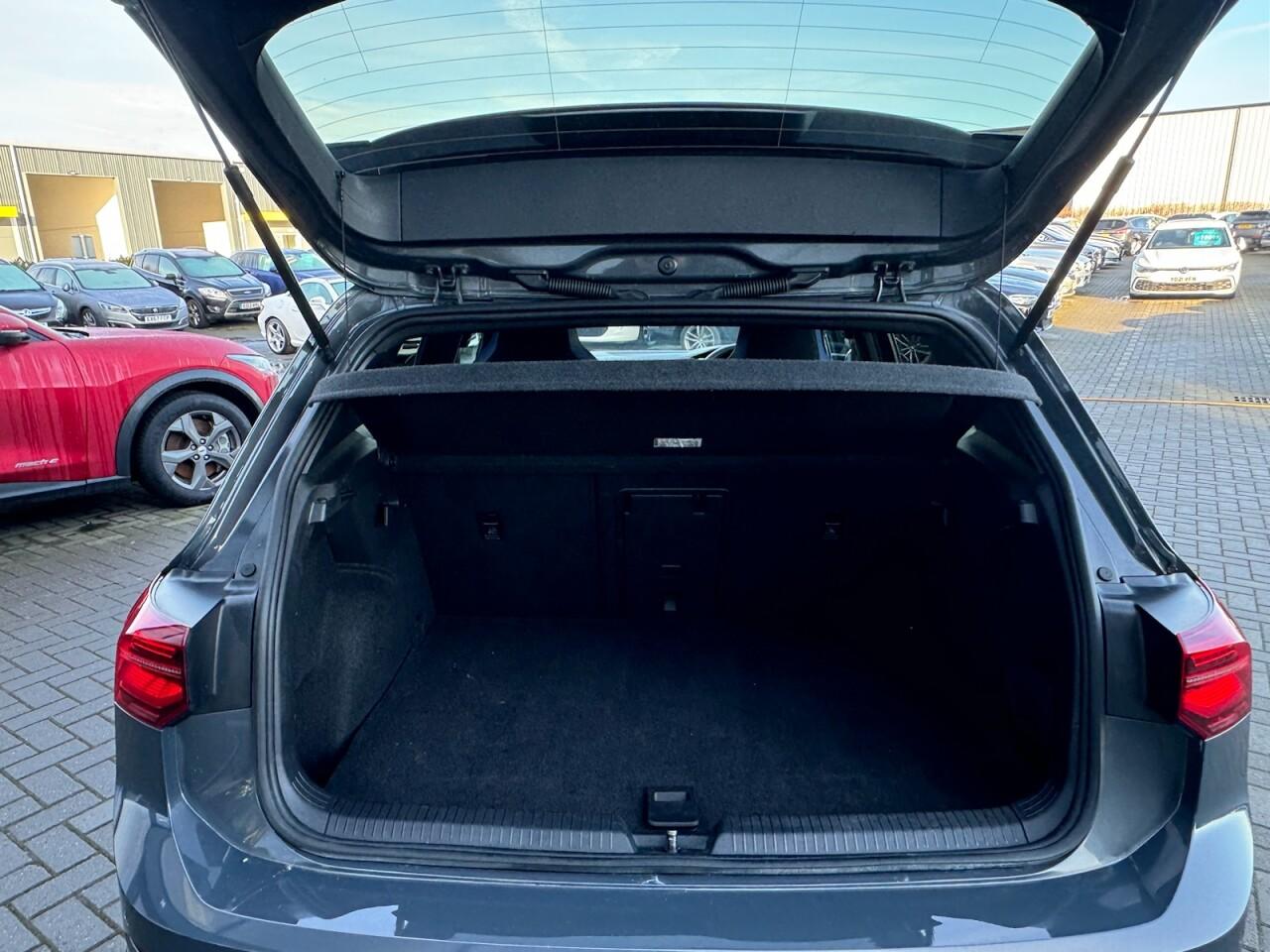 Used Volkswagen Golf for sale - 76700914: Photo 40