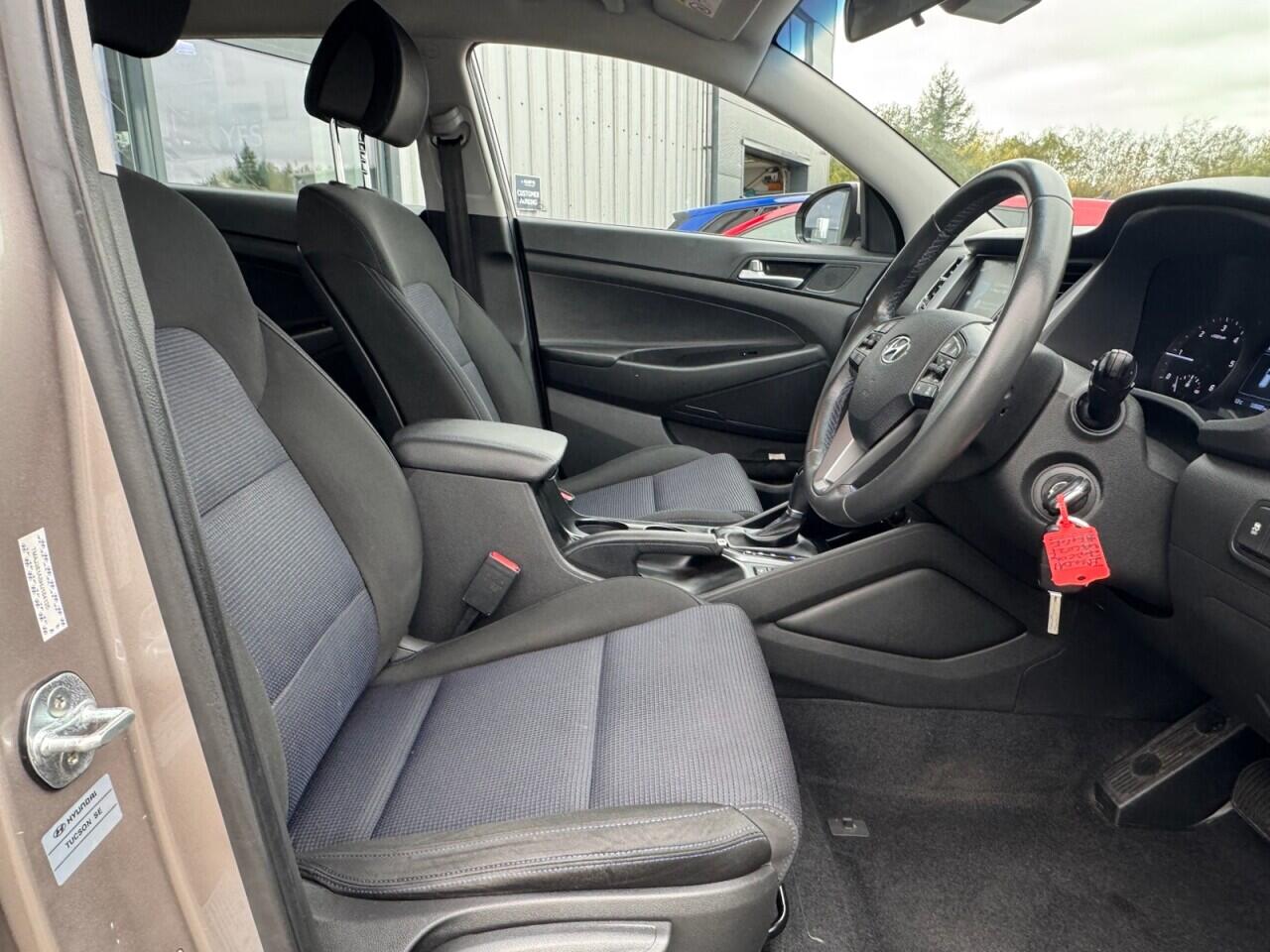 Used Hyundai TUCSON 2016 for sale - 76702104: Photo 12