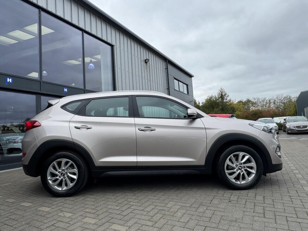 Used Hyundai TUCSON 2016 for sale - 76702104: Photo 43