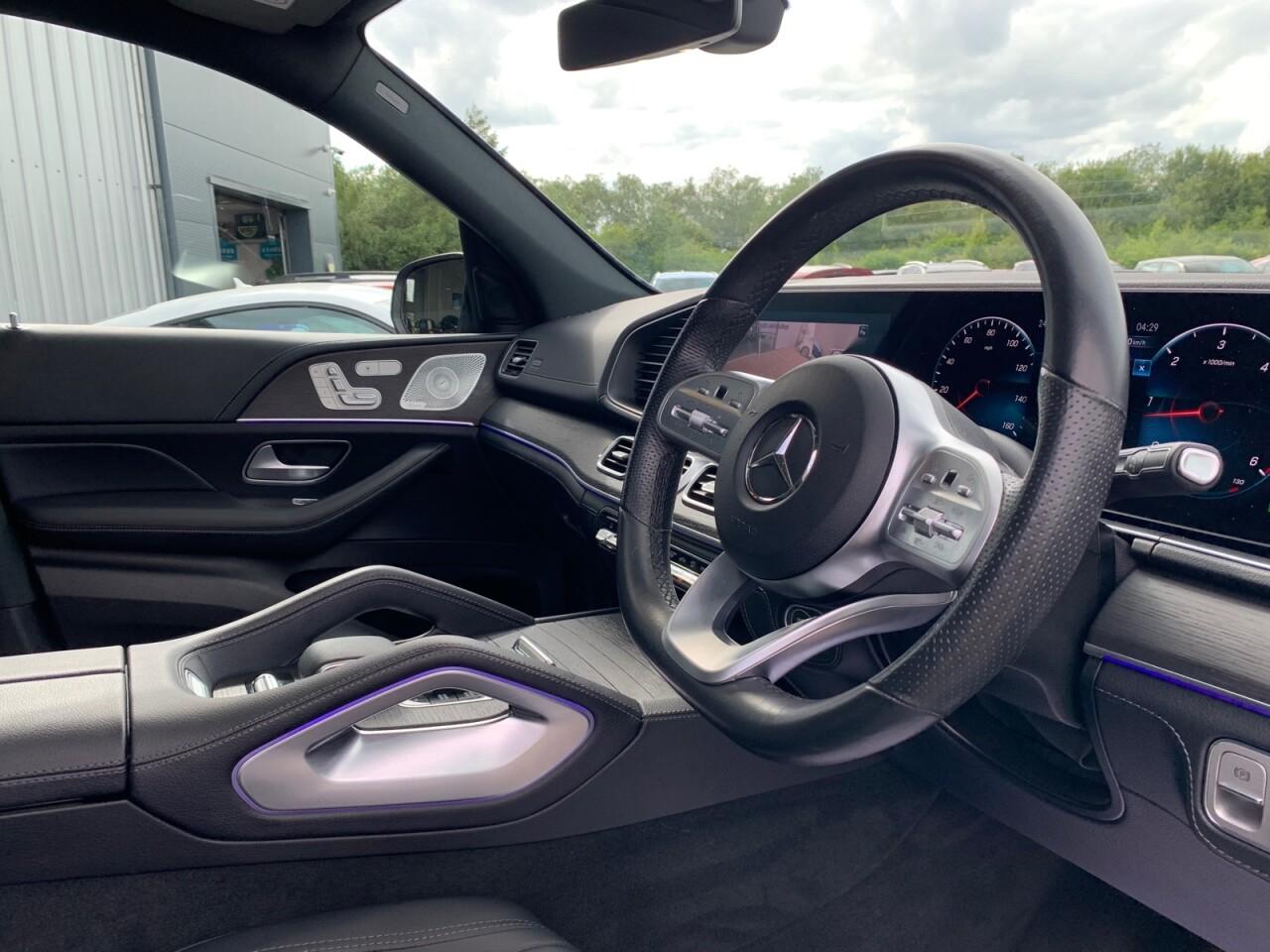 Used Mercedes-Benz GLE 2019 for sale - 76702330: Photo 69