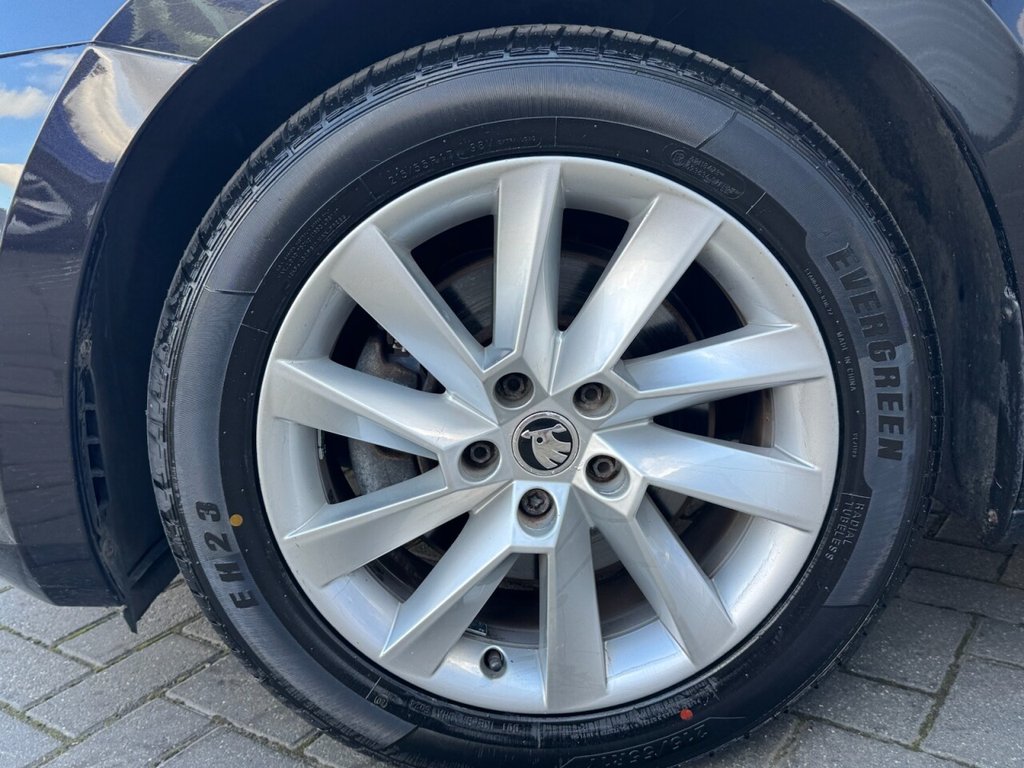 Used Skoda Superb 2019 for sale - 76558732: Photo 17