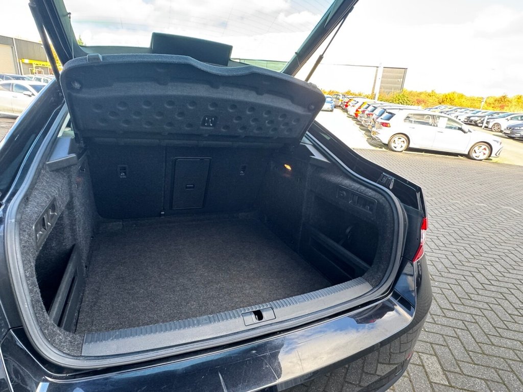Used Skoda Superb 2019 for sale - 76558732: Photo 41
