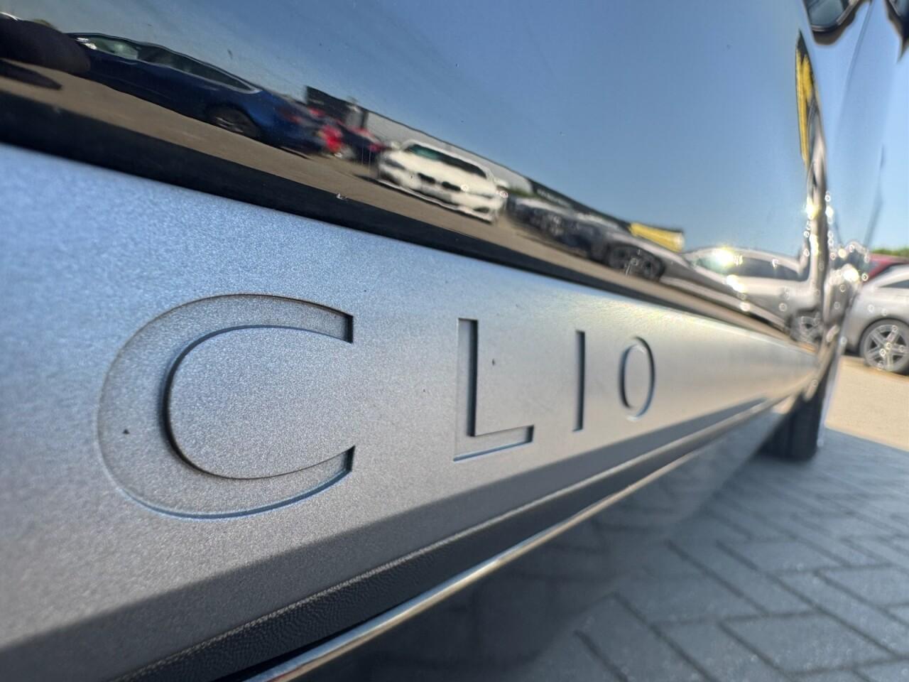 Used Renault Clio for sale - 77754352: Photo 50