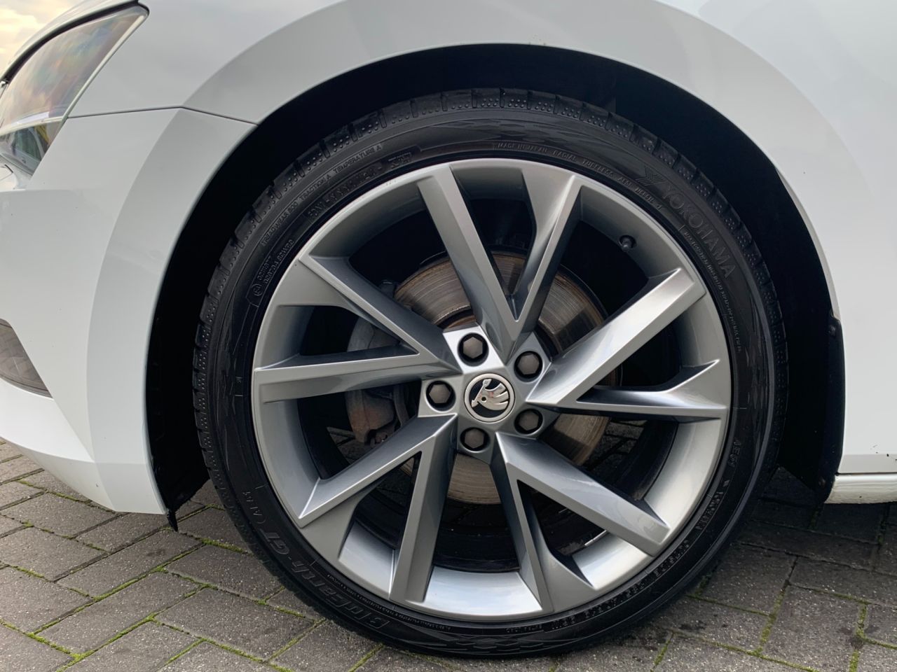 Used Skoda Superb 2018 for sale - 76702209: Photo 37