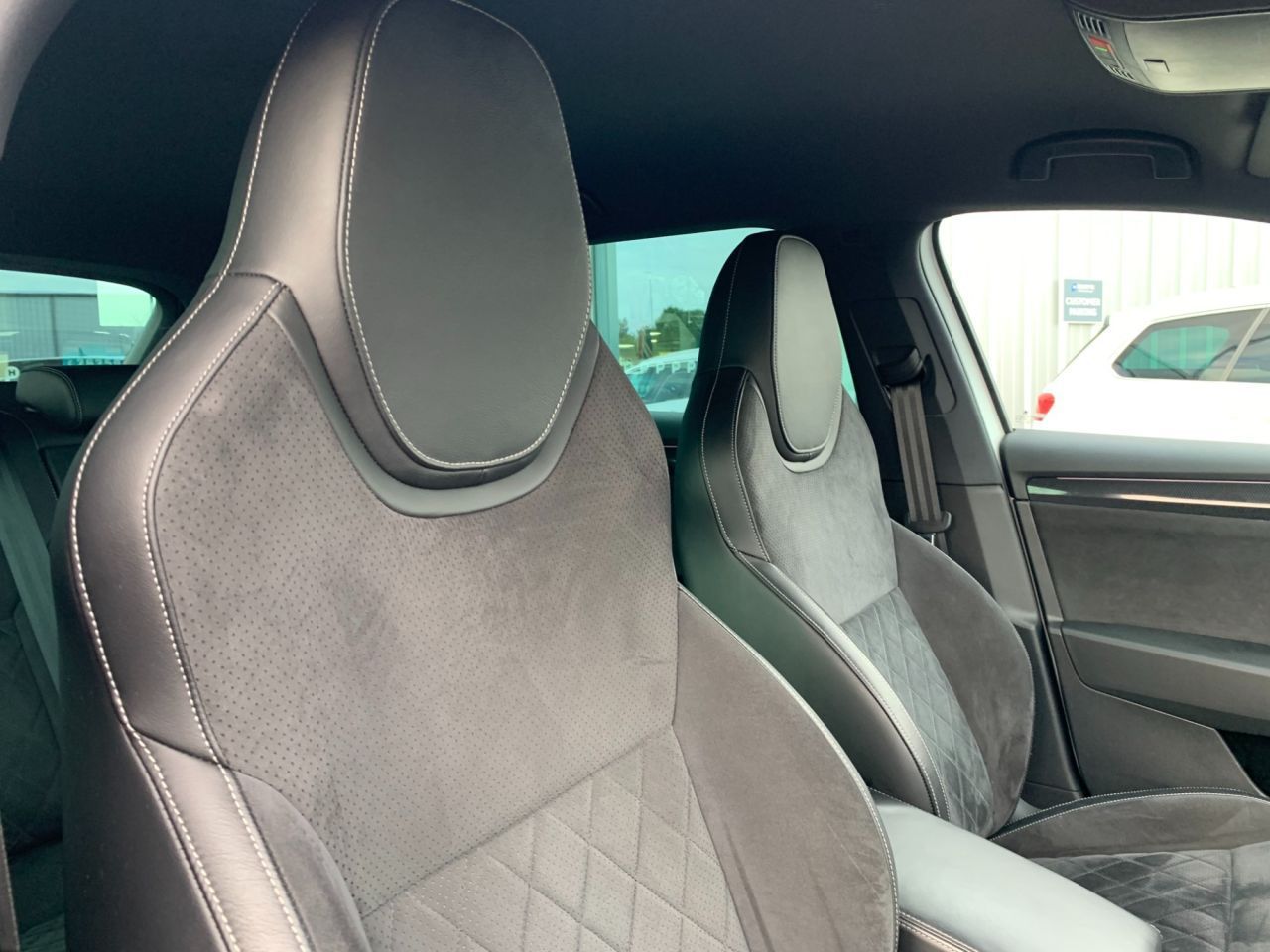 Used Skoda Superb 2018 for sale - 76702209: Photo 57