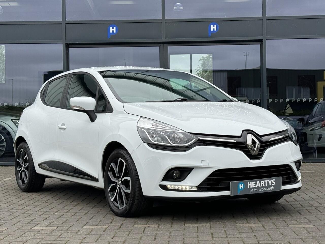 Used Renault Clio 2019 for sale - 76702182: Photo 15