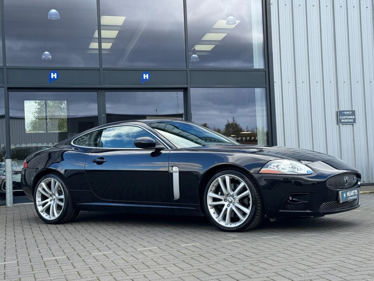Used Jaguar XKR 2008 for sale - 76702391: Photo 11