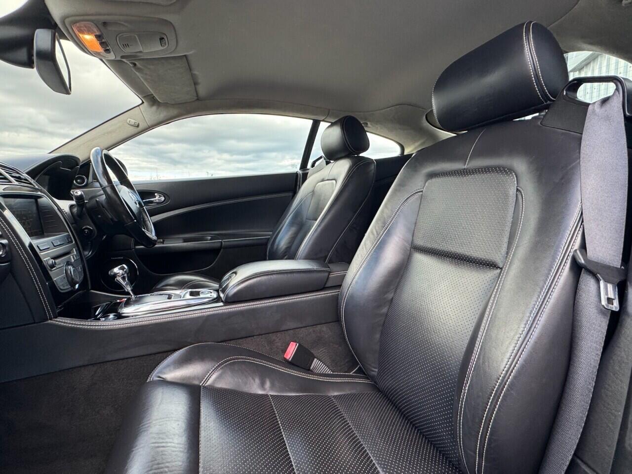 Used Jaguar XKR 2008 for sale - 76702391: Photo 12