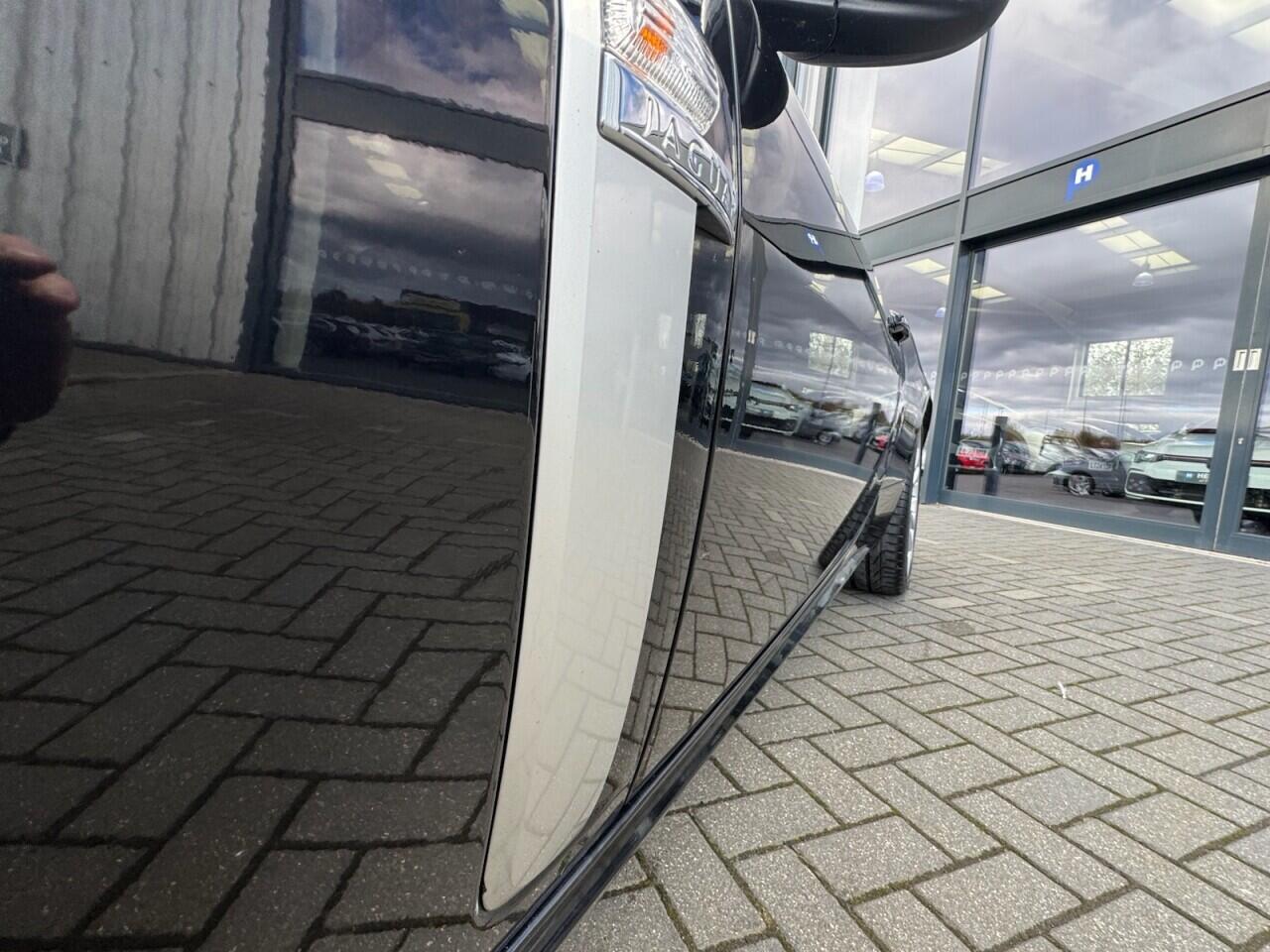 Used Jaguar XKR 2008 for sale - 76702391: Photo 39