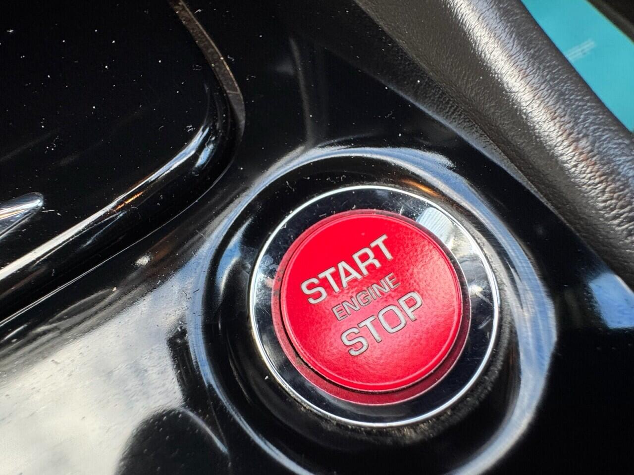 Used Jaguar XKR 2008 for sale - 76702391: Photo 44